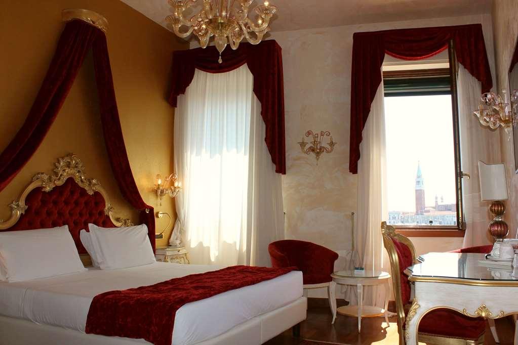 Savoia & Jolanda Otel Venedik Oda fotoğraf